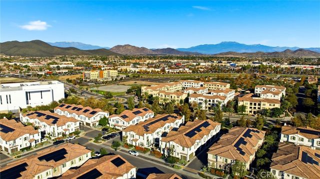 30332 Town Square, Menifee, CA 92584