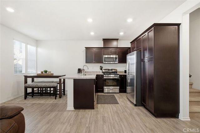 30332 Town Square, Menifee, CA 92584