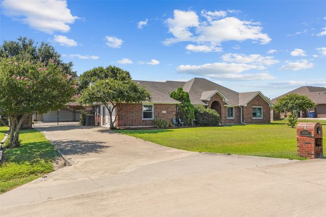 10154 Country View Lane, Forney, TX 75126