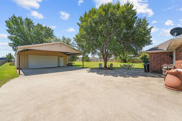 10154 Country View Lane, Forney, TX 75126