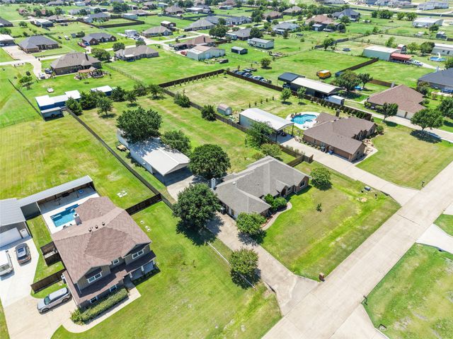 10154 Country View Lane, Forney, TX 75126