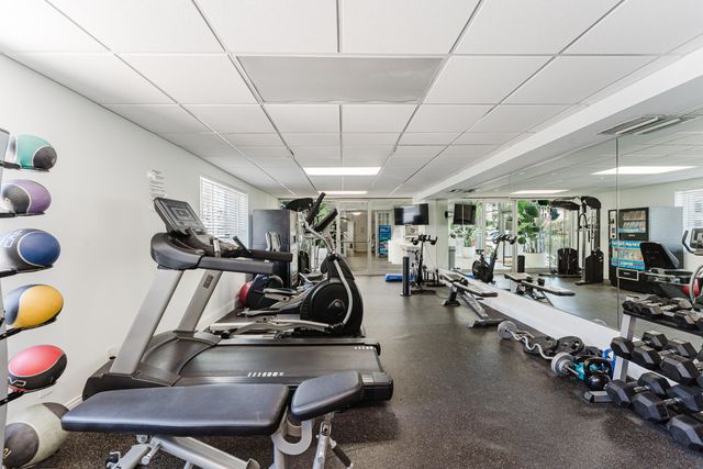 1035 Spanish River Road 108, Boca Raton, FL 33432