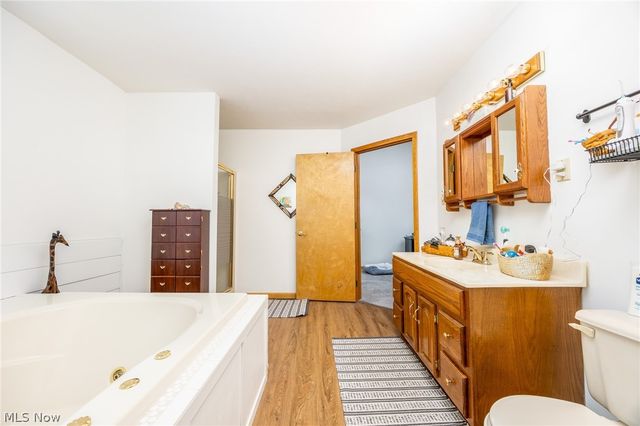 44 Teri Lane, Little Hocking, OH 45742