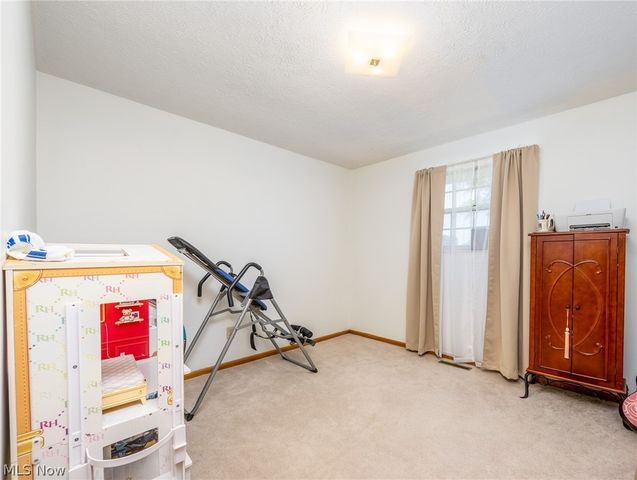 44 Teri Lane, Little Hocking, OH 45742