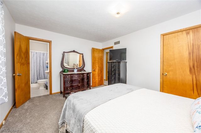 44 Teri Lane, Little Hocking, OH 45742