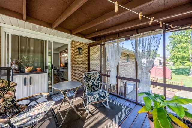 44 Teri Lane, Little Hocking, OH 45742