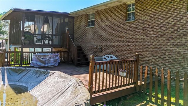 44 Teri Lane, Little Hocking, OH 45742