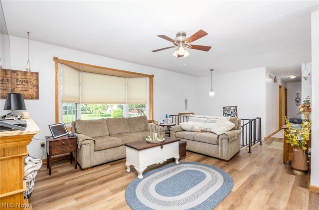 44 Teri Lane, Little Hocking, OH 45742