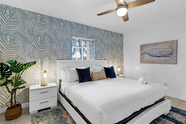 437 NE 107th St, Miami, FL 33161