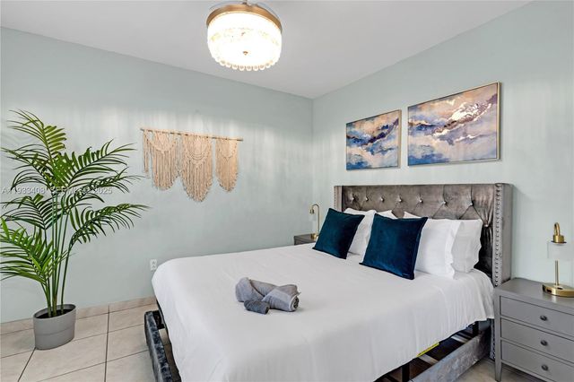 437 NE 107th St, Miami, FL 33161