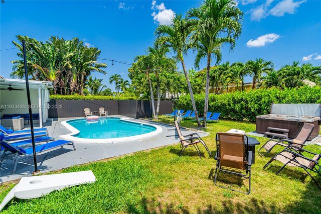 437 NE 107th St, Miami, FL 33161