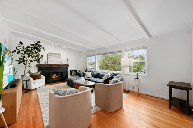 5759 Calvin, San Diego, CA 92120