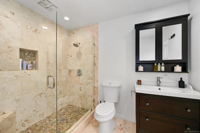 5759 Calvin, San Diego, CA 92120