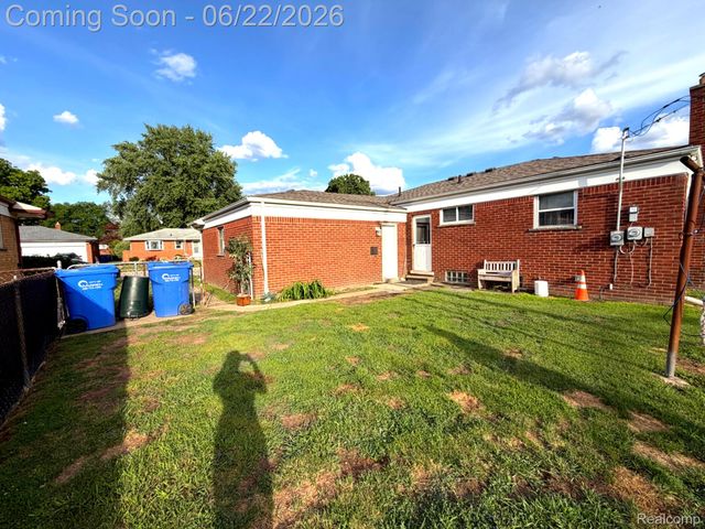 24939 Audrey Avenue, Warren, MI 48091