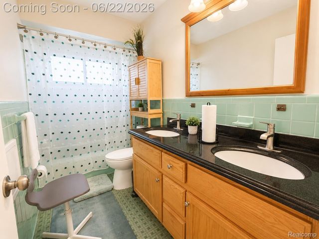 24939 Audrey Avenue, Warren, MI 48091