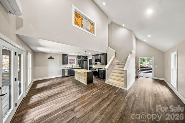 87 Catatoga Trail, Marion, NC 83452
