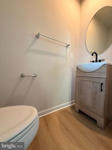 14 SNICKERS CT, Martinsburg, WV 25403
