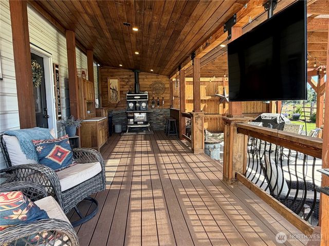 2310 Umptanum Road, Ellensburg, WA 98926