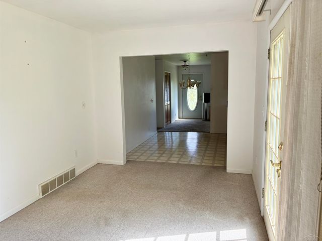 7178 London Drive, Saginaw, MI 48609