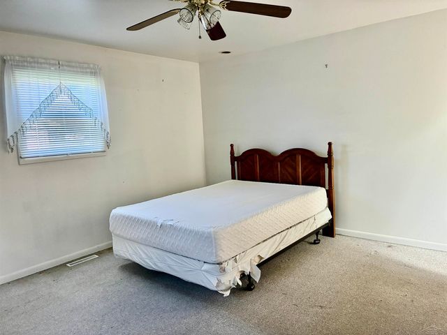 7178 London Drive, Saginaw, MI 48609