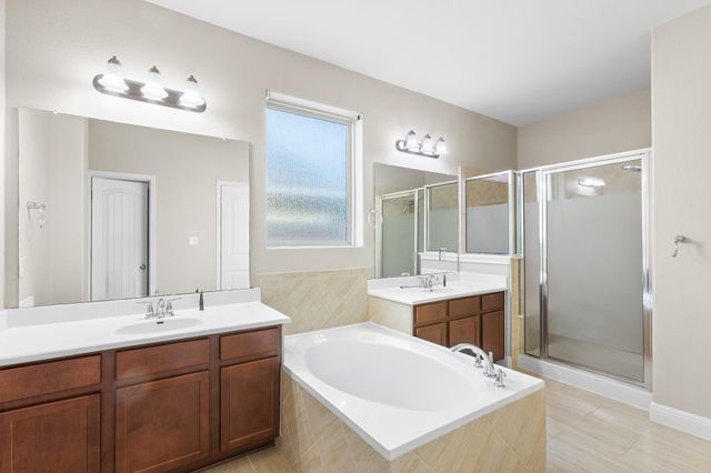 10824 Dinah DR, Austin, TX 78748