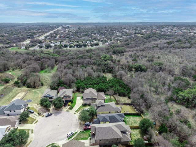 10824 Dinah DR, Austin, TX 78748