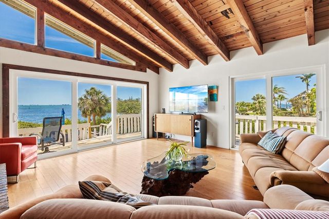 6928 26TH STREET W, Bradenton, FL 34207