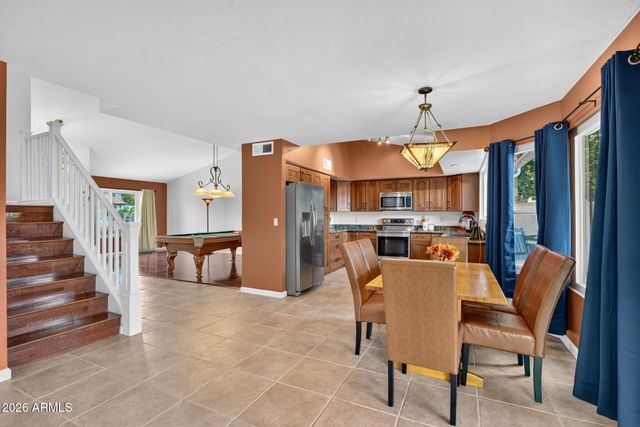 2709 E THUNDERHILL Place, Phoenix, AZ 85048
