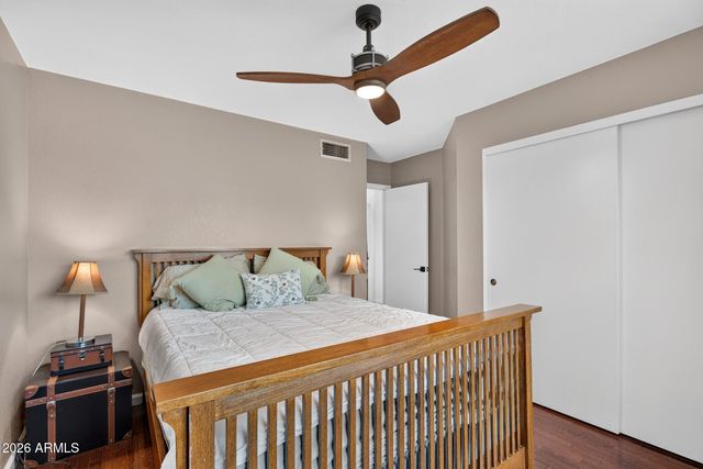 2709 E THUNDERHILL Place, Phoenix, AZ 85048
