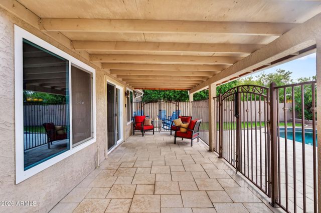 2709 E THUNDERHILL Place, Phoenix, AZ 85048