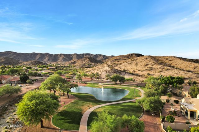 2709 E THUNDERHILL Place, Phoenix, AZ 85048