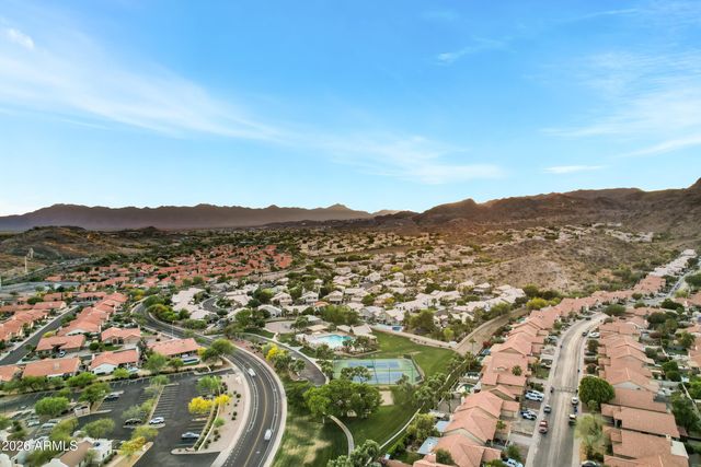 2709 E THUNDERHILL Place, Phoenix, AZ 85048
