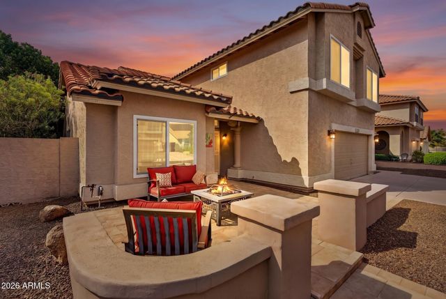 2709 E THUNDERHILL Place, Phoenix, AZ 85048