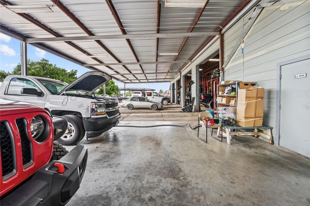 1523 Highway 36 N, Rosenberg, TX 77471