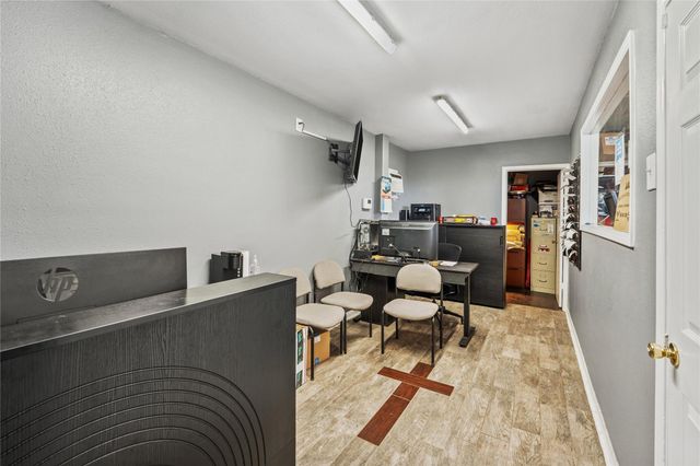 1523 Highway 36 N, Rosenberg, TX 77471