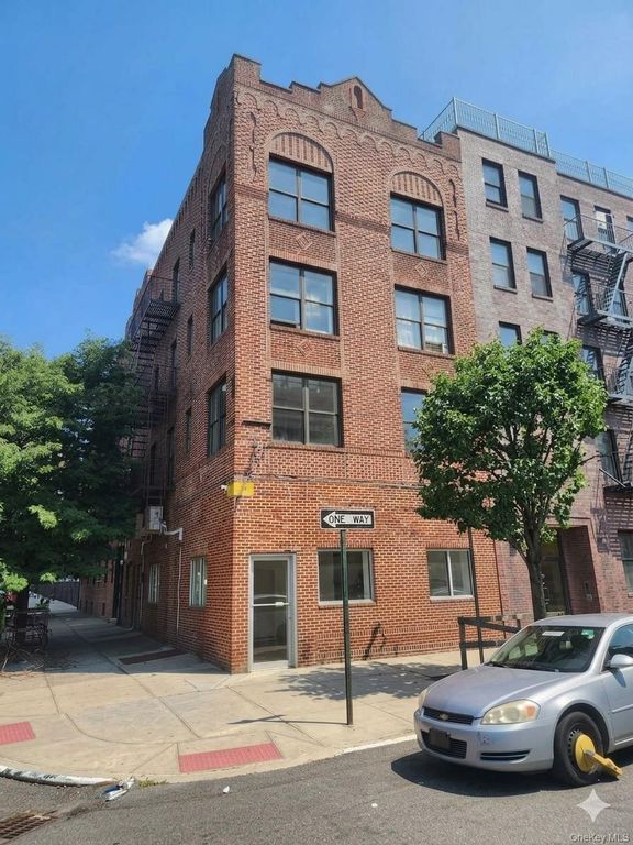2901 Tilden Avenue 10, Brooklyn, NY 11226 — exterior