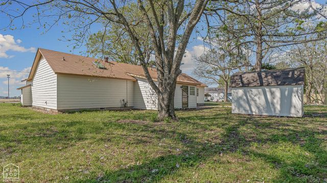 198 Lake Road, Gosnell, AR 72315