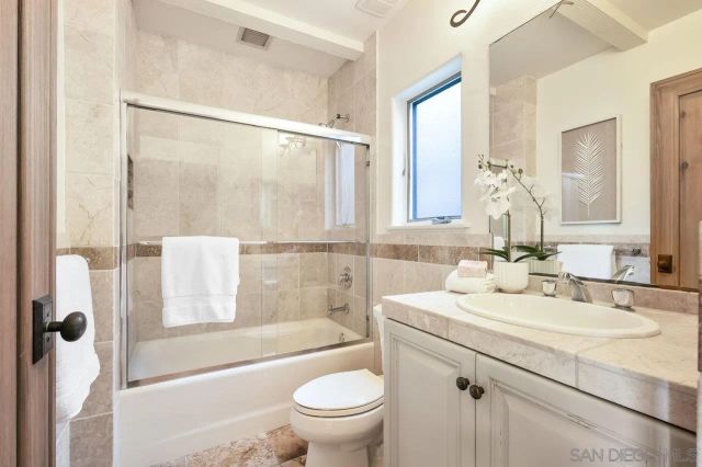 126 7th St, Del Mar, CA 92014