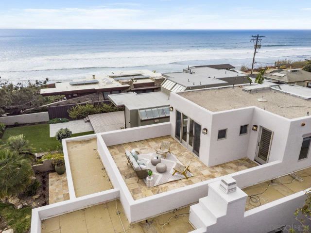 126 7th St, Del Mar, CA 92014