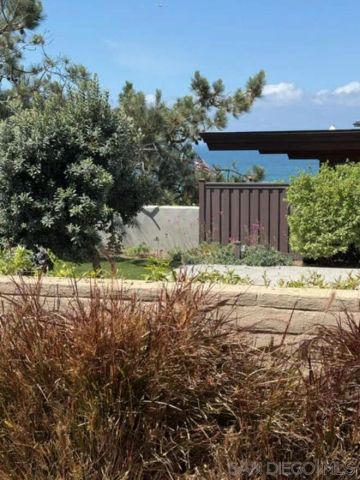 126 7th St, Del Mar, CA 92014