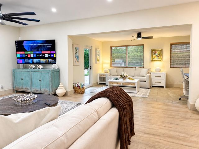 3904 LOWSON Boulevard, Delray Beach, FL 33445