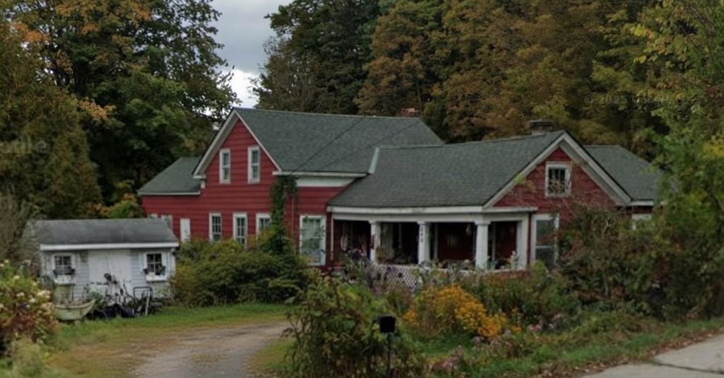 240 Church Street, Shaftsbury, VT 05262