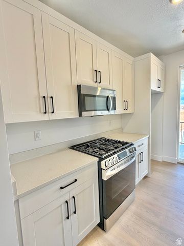 907 W GOLD RIDGE LANE, St. George, UT 84790