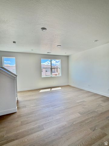 907 W GOLD RIDGE LANE, St. George, UT 84790