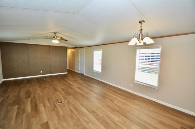 318 Road 51023, Cleveland, TX 77327