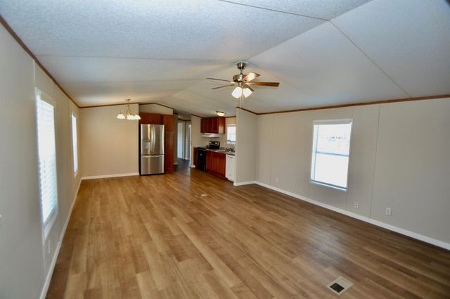 318 Road 51023, Cleveland, TX 77327