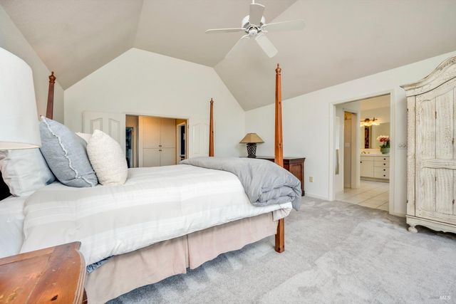 1508 Ronne Dr, Santa Rosa, CA 95404