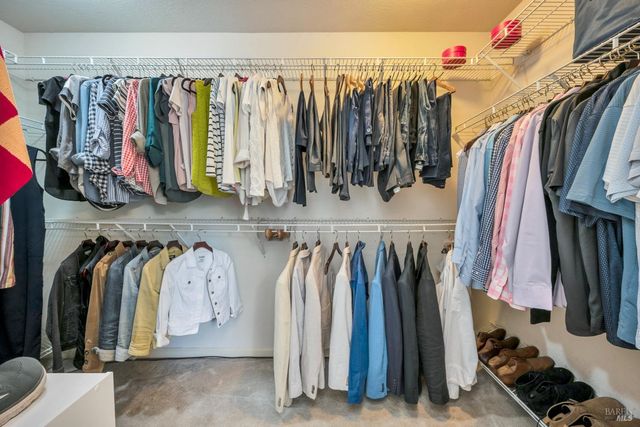 1508 Ronne Dr, Santa Rosa, CA 95404