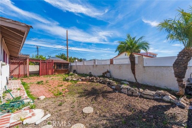 23126 Kent Ave, Torrance, CA 90505