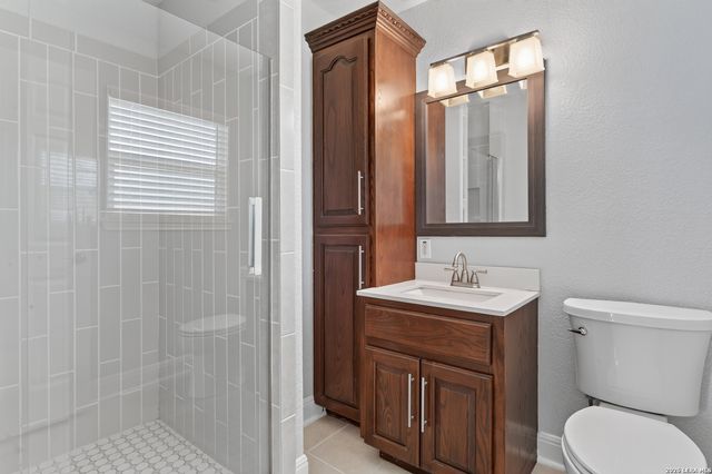 134 Longridge Dr, San Antonio, TX 78228